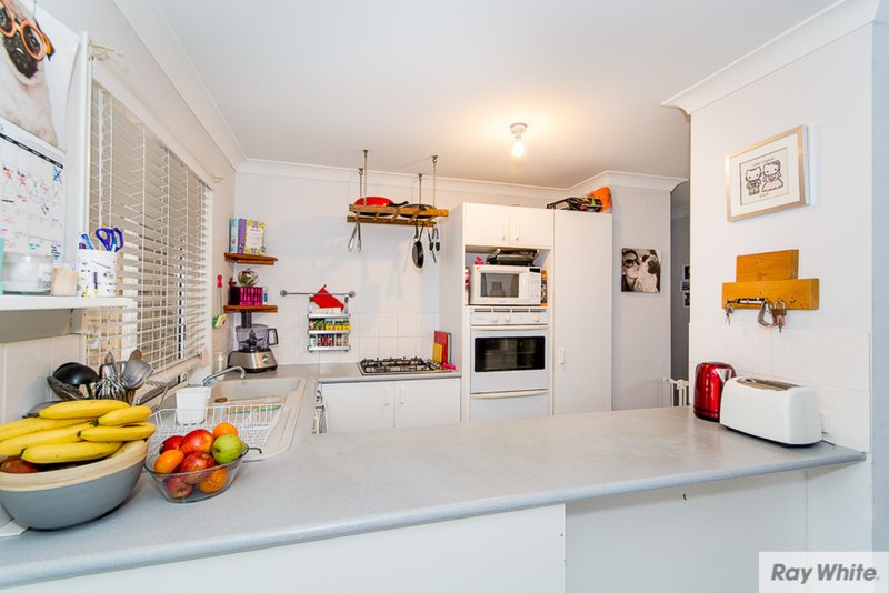 Photo - 20 Firbank Place, Boondall QLD 4034 - Image 6