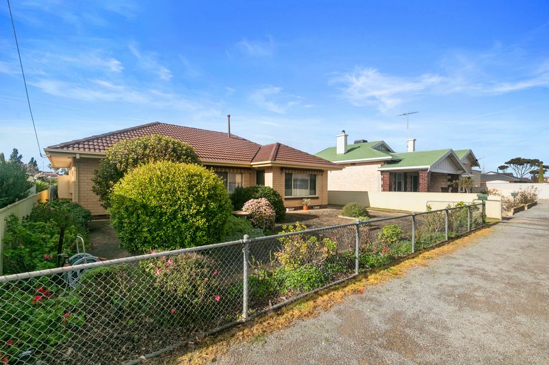 Photo - 20 First Street, Minlaton SA 5575 - Image 20