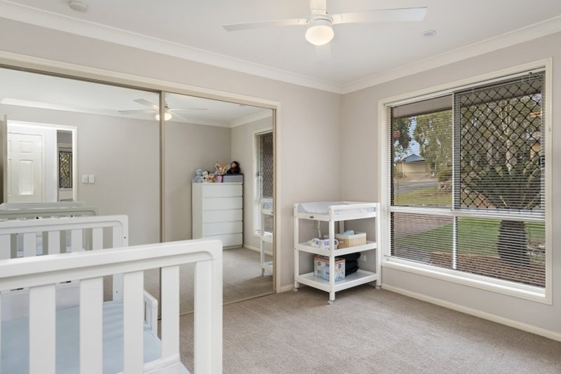 Photo - 20 Fitzroy Crescent, Murrumba Downs QLD 4503 - Image 6