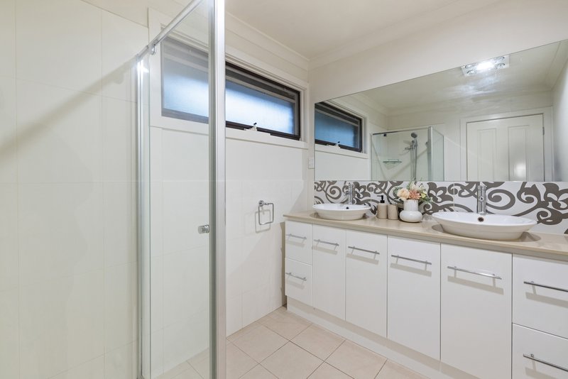 Photo - 20 Flamingo Drive, Wantirna South VIC 3152 - Image 15