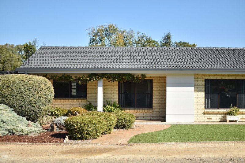 Photo - 20 Florence , Murray Bridge SA 5253 - Image 3