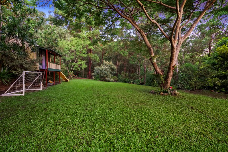 Photo - 20 Forest Drive, Elanora QLD 4221 - Image 6