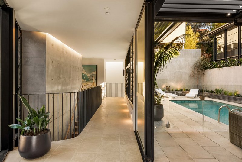 Photo - 20 Forest Knoll Avenue, Bondi Beach NSW 2026 - Image 4