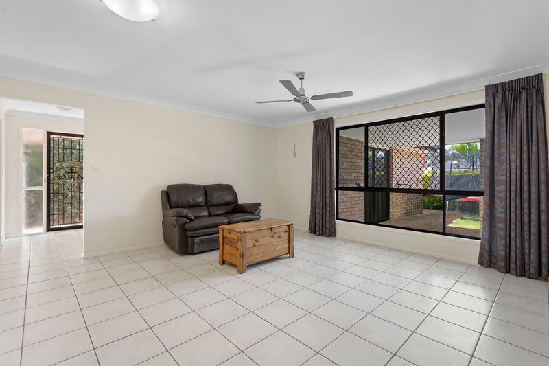 Photo - 20 Forestwood Place, Moggill QLD 4070 - Image 9