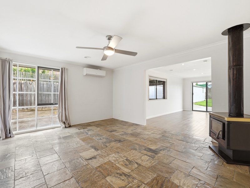 Photo - 20 Frobisher Street, Melton VIC 3337 - Image 2