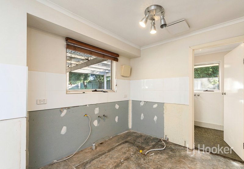 Photo - 20 Fry Street, Mount Barker SA 5251 - Image 4