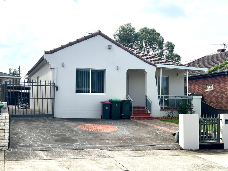 Photo - 20 Gannons Ave , Hurstville NSW 2220 - Image 11