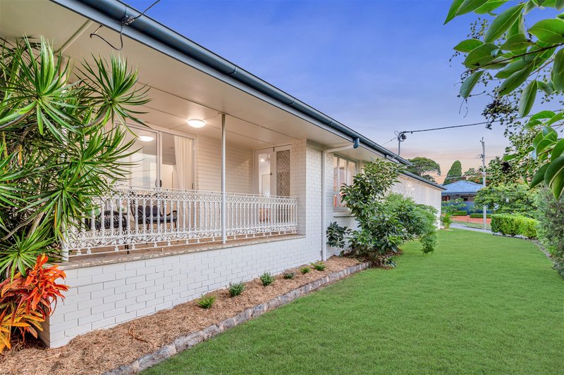 Photo - 20 Garioch Street, Tarragindi QLD 4121 - Image 9