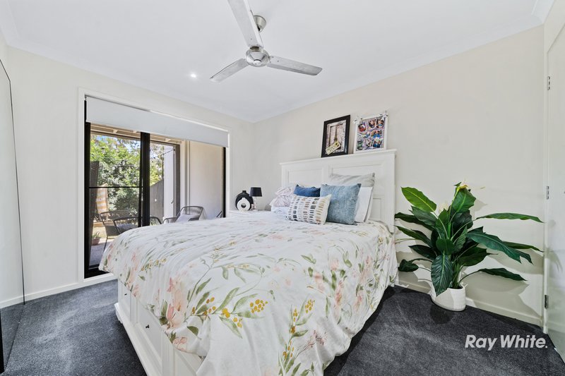 Photo - 20 Garragull Drive, Yarrabilba QLD 4207 - Image 9