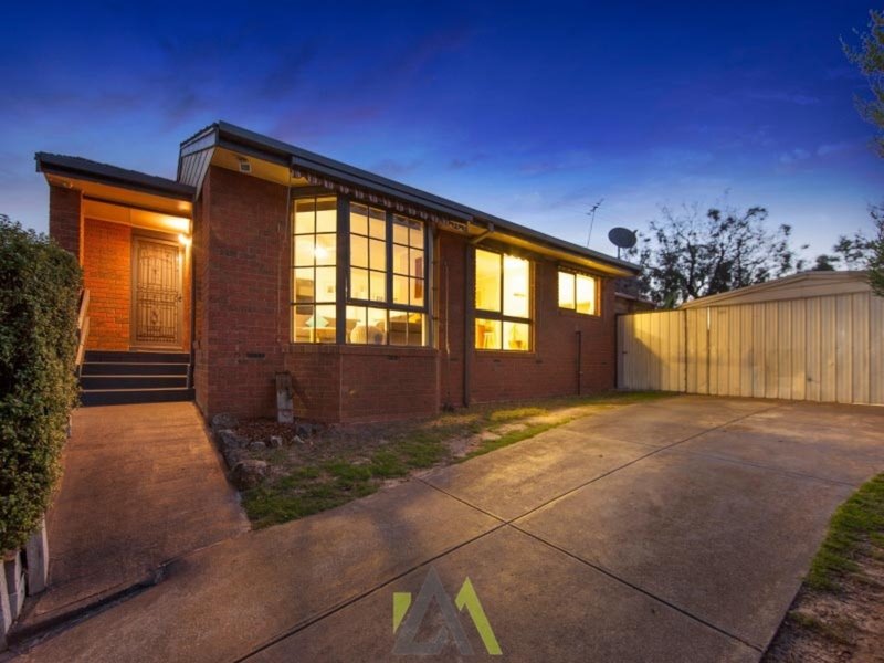 Photo - 20 Gattinara Drive, Frankston VIC 3199 - Image 11