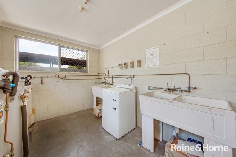 Photo - 20 Geraldine Street, West Gladstone QLD 4680 - Image 13