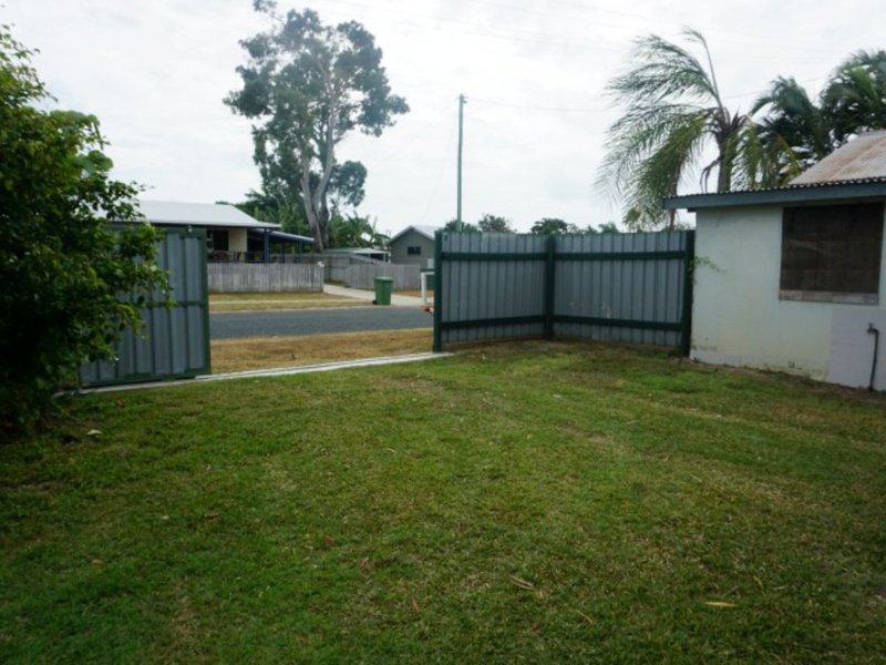 Photo - 20 Gilbert Street, Bowen QLD 4805 - Image 19