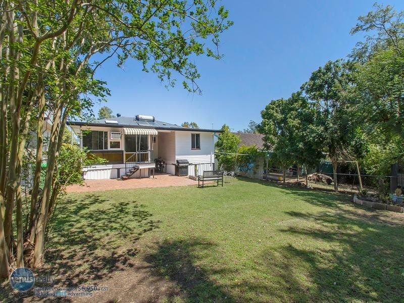 Photo - 20 Gledson Street, North Booval QLD 4304 - Image 13