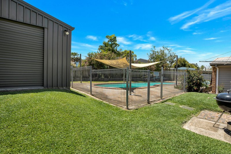 Photo - 20 Gleneagles Drive, Tewantin QLD 4565 - Image 6