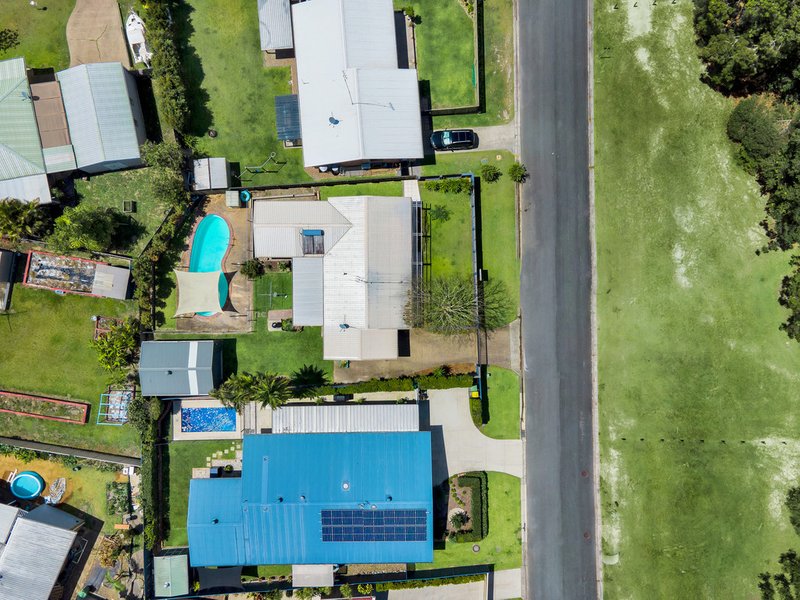 Photo - 20 Gleneagles Drive, Tewantin QLD 4565 - Image 10