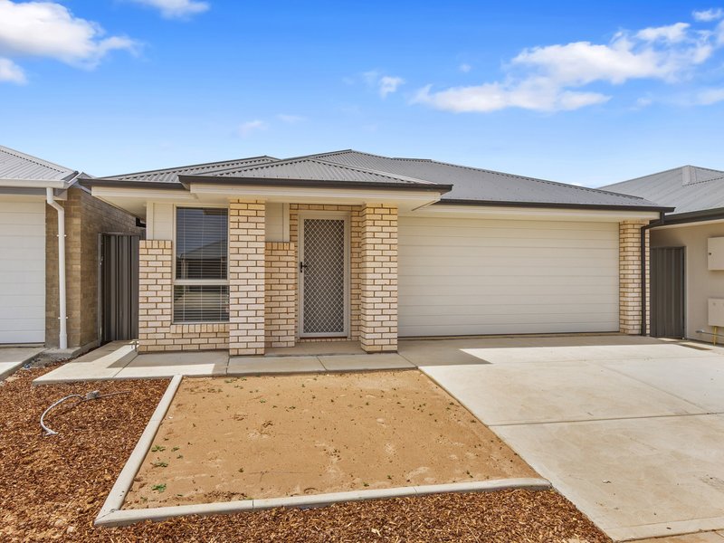 Photo - 20 Goderich Street, Munno Para Downs SA 5115 - Image 1