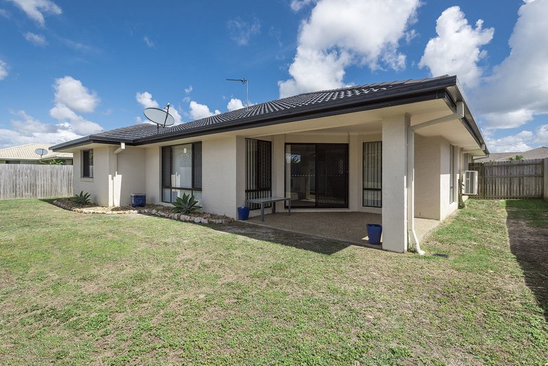 Photo - 20 Golden Grove Court, Eli Waters QLD 4655 - Image 12