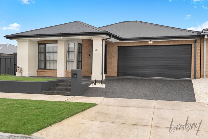 Photo - 20 Golden Parkway, Donnybrook VIC 3064 - Image 2