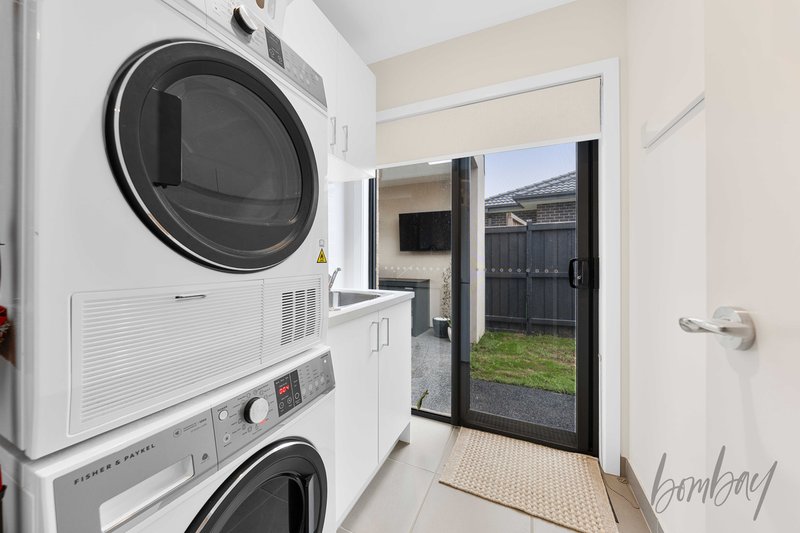 Photo - 20 Golden Parkway, Donnybrook VIC 3064 - Image 14