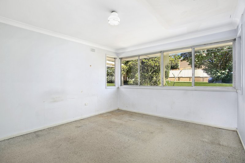 Photo - 20 Gooden Drive, Baulkham Hills NSW 2153 - Image 4