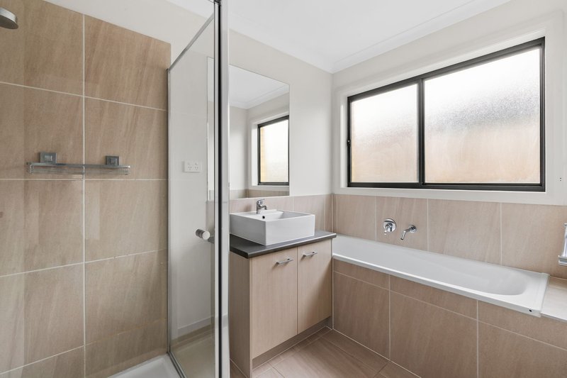 Photo - 20 Goodia Street, Wollert VIC 3750 - Image 10