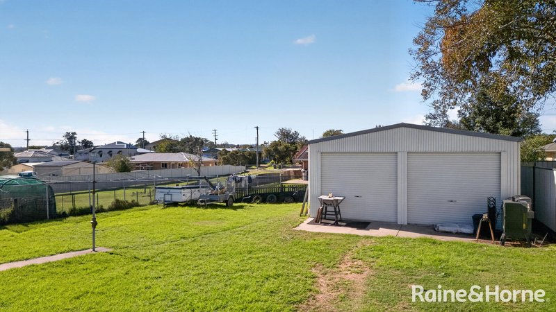 Photo - 20 Gore Street, Warwick QLD 4370 - Image 16