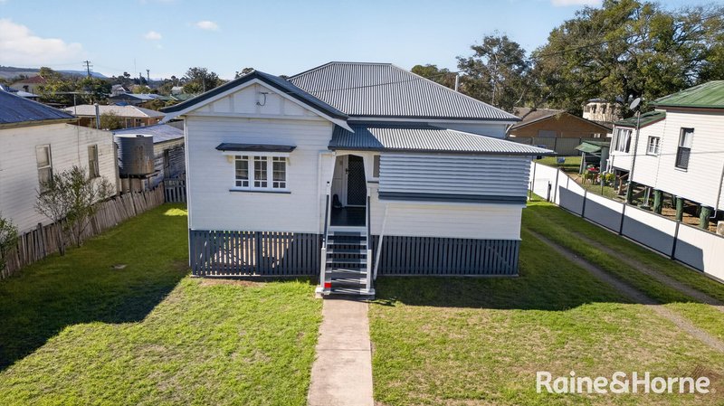 Photo - 20 Gore Street, Warwick QLD 4370 - Image 20