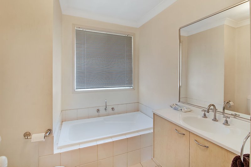 Photo - 20 Gould Way, Blacktown NSW 2148 - Image 7