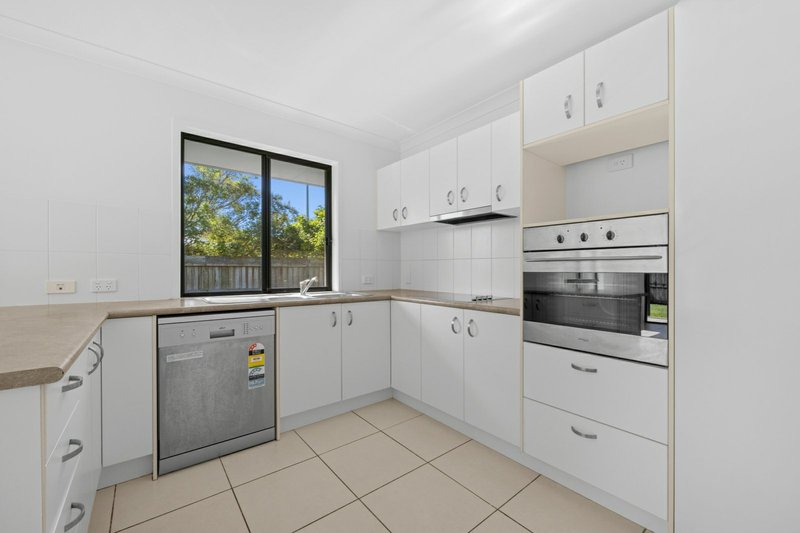 Photo - 20 Grampion Drive, Caloundra West QLD 4551 - Image 4