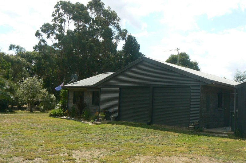 Photo - 20 Grassy Gully Road, Dereel VIC 3352 - Image 24