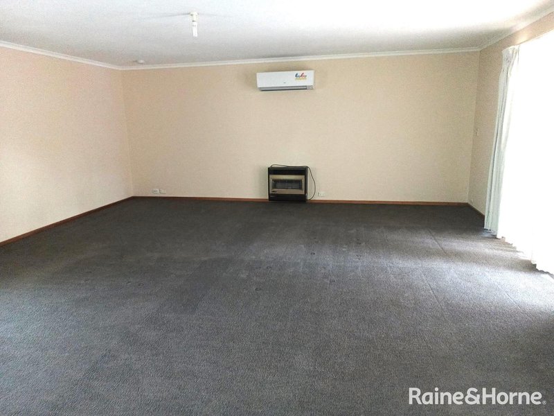 Photo - 20 Gregory Street, Roxby Downs SA 5725 - Image 2