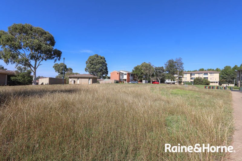 Photo - 20 Griffin Street, Mitchell NSW 2795 - Image 7