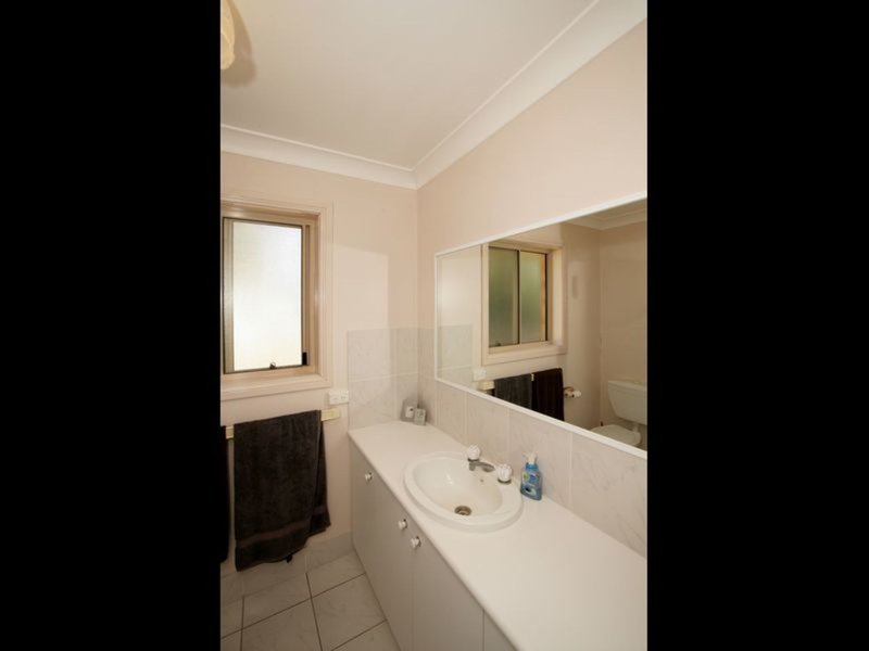 Photo - 20 Gunn Drive, Estella NSW 2650 - Image 9