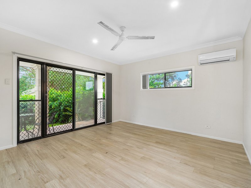 Photo - 20 Habitat Place, Bridgeman Downs QLD 4035 - Image 9