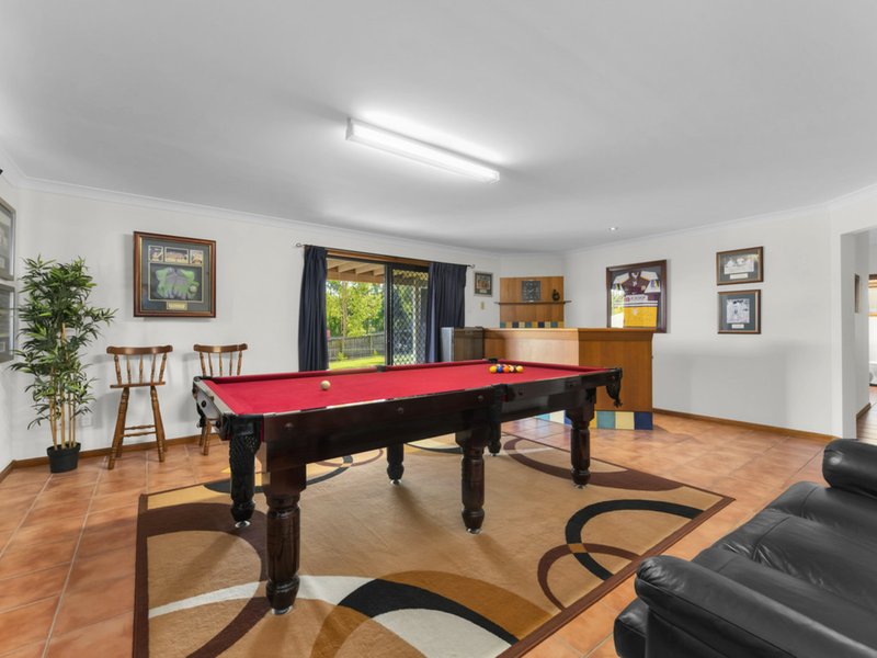 Photo - 20 Habitat Place, Bridgeman Downs QLD 4035 - Image 7