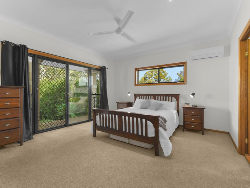 Photo - 20 Habitat Place, Bridgeman Downs QLD 4035 - Image 8