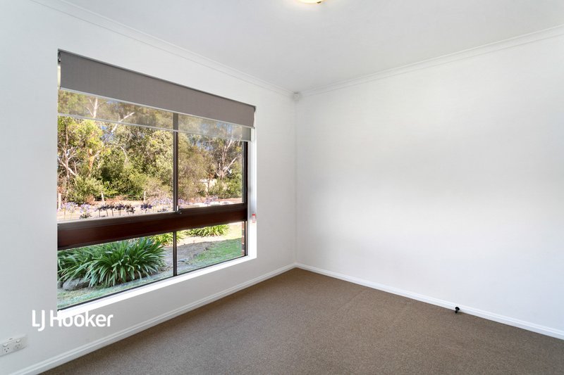 Photo - 20 Hammond Avenue, Morphett Vale SA 5162 - Image 8