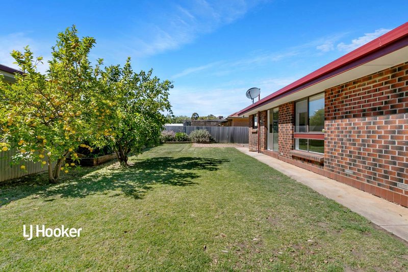 Photo - 20 Hammond Avenue, Morphett Vale SA 5162 - Image 11