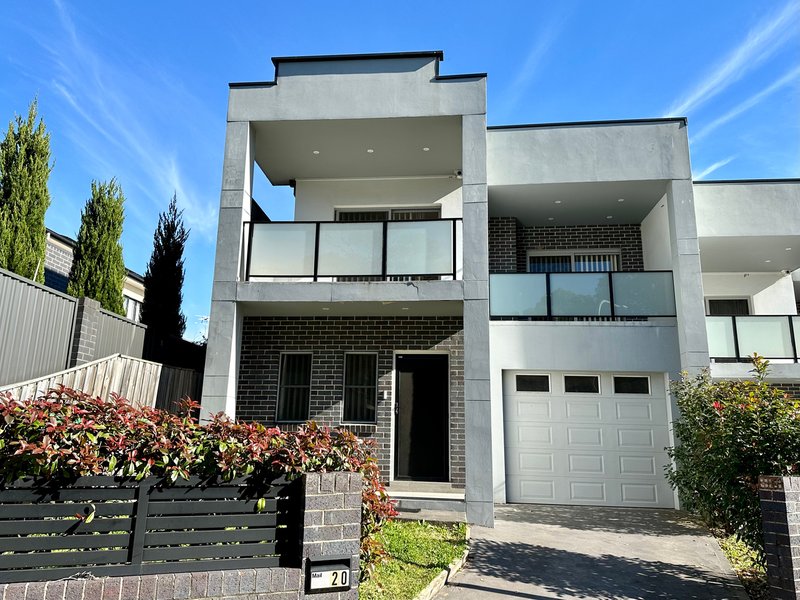 Photo - 20 Hanna Street, Potts Hill NSW 2143 - Image