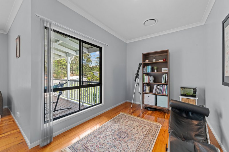 Photo - 20 Hatia Grove, Ferny Grove QLD 4055 - Image 7
