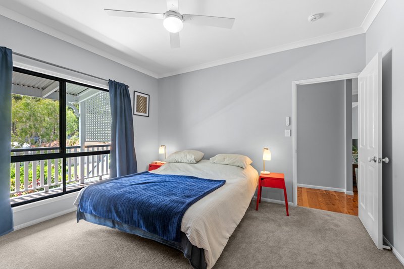 Photo - 20 Hatia Grove, Ferny Grove QLD 4055 - Image 9