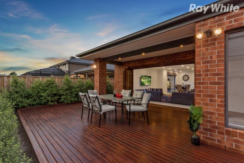 Photo - 20 Havenstone Drive, Keysborough VIC 3173 - Image 10