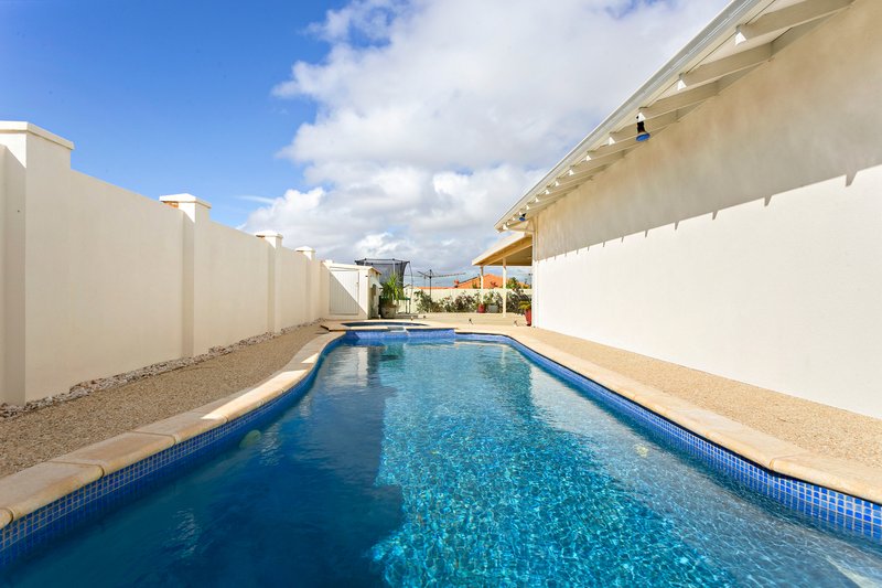 Photo - 20 Hayward Parade, Coogee WA 6166 - Image 15