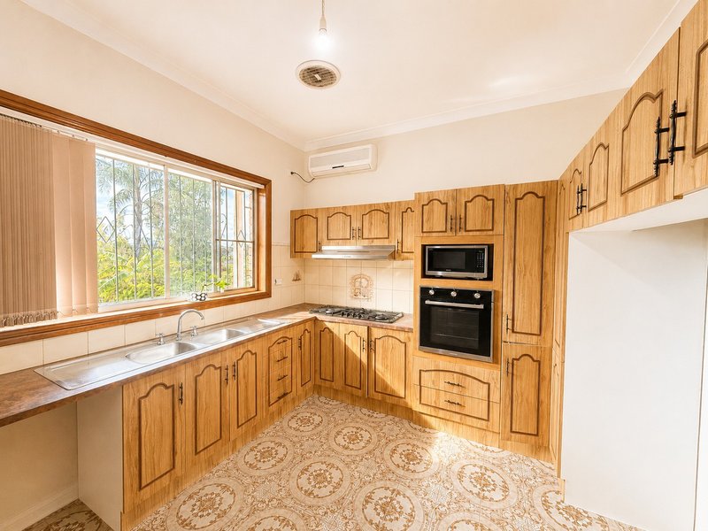 Photo - 20 Heaslip Street, Coniston NSW 2500 - Image 2