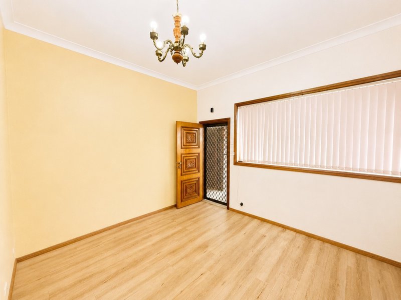 Photo - 20 Heaslip Street, Coniston NSW 2500 - Image 4