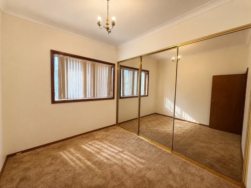 Photo - 20 Heaslip Street, Coniston NSW 2500 - Image 8