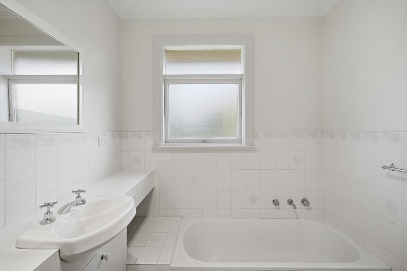Photo - 20 Helen Street, Newstead TAS 7250 - Image 17