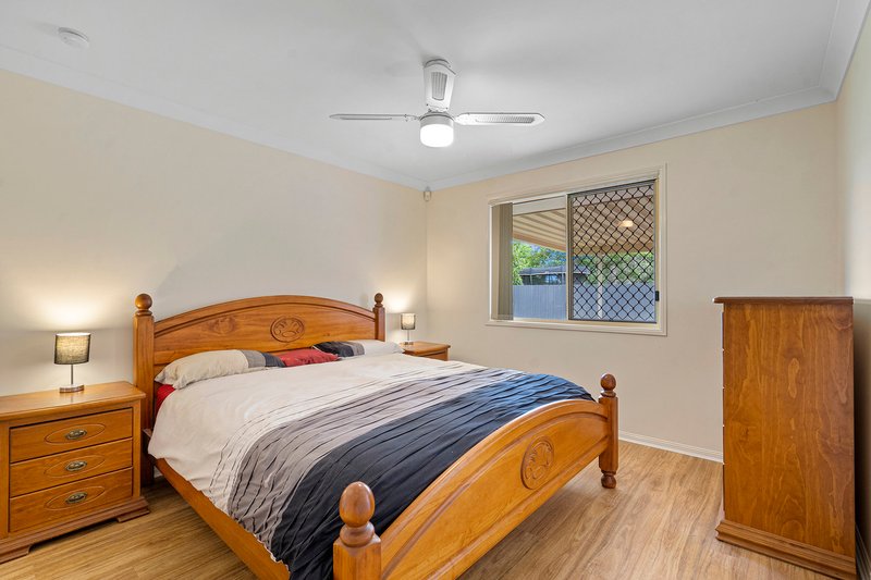 Photo - 20 Hendrix Street, Windaroo QLD 4207 - Image 9