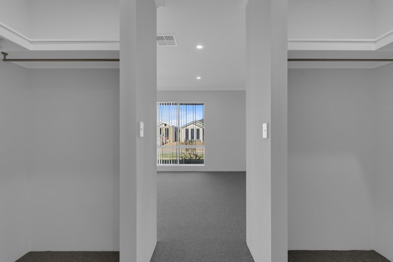 Photo - 20 Hester Road, Wellard WA 6170 - Image 9