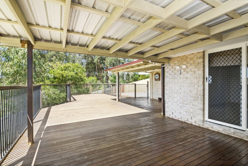 Photo - 20 Hibertia Avenue, Elanora QLD 4221 - Image 5